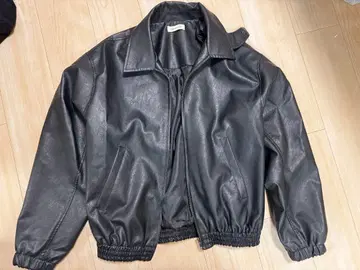 블랙 가죽풍 자켓