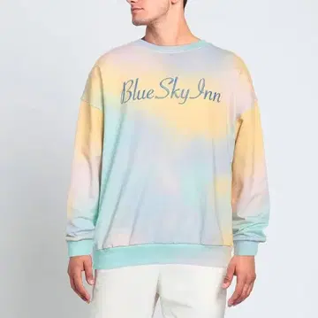 미사용품 Blue Sky Inn 타이다이 맨투맨 이탈리아제 M