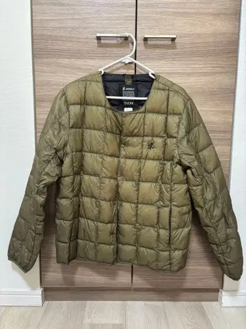 TAION 그래픽 다운 자켓 M 올리브