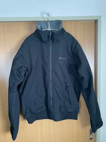 컬럼비아 로마비스타 스탠드넥 자켓 M 사이즈 새상품급