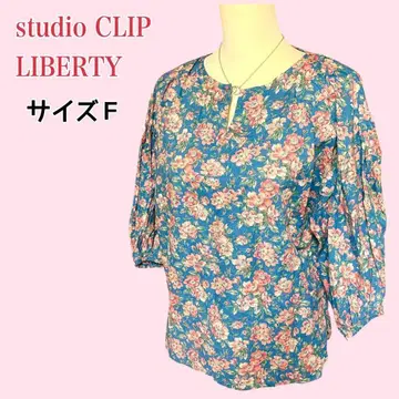 studio CLIP x 리버티 7부 소매 블라우스 리버티 꽃무늬 개더