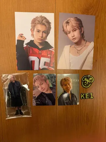 라스피 KEI 케이 트레이딩 카드 사인 스티커 세트