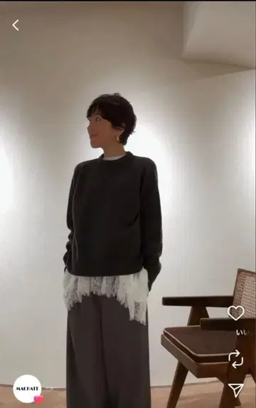 택 포함 새상품 MACHATT 헴 레이스 롱T 화이트 F