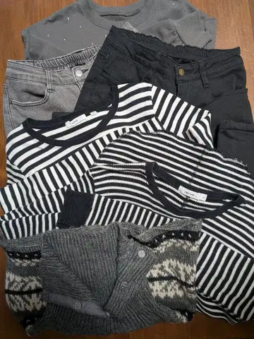 새상품급 모노톤 묶음 판매