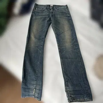 AG 스트레이트 데님 미디엄 블루