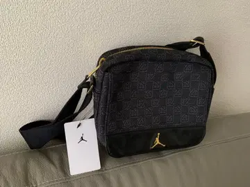 Jordan 숄더백 블랙 미사용 새상품
