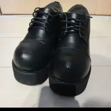 블랙 플랫폼 신발