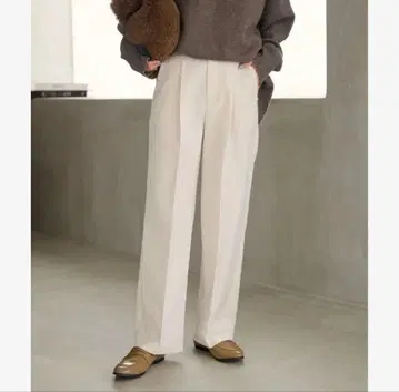 스트레치 트윌 턱 팬츠 아이보리 36