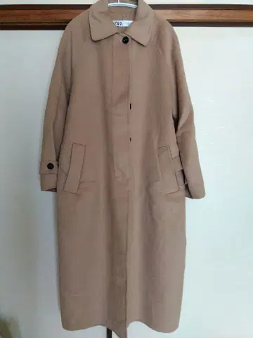 ZARA 베이지 롱 코트