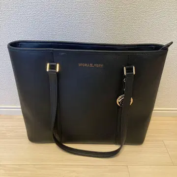 MICHAEL KORS 블랙 토트백
