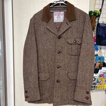 폴스미스의 Harris Tweed 헤링본 자켓