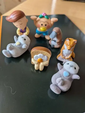 동물과 인간 캐릭터 피규어 세트 6개