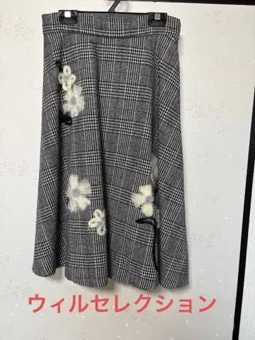 플레어 스커트 체크 무늬 꽃 자수