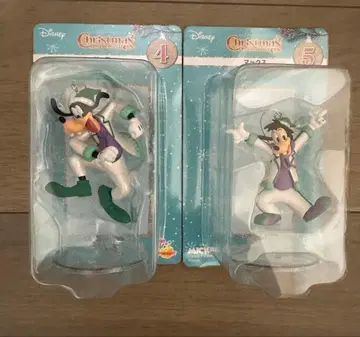 [ 새상품 미사용 ] Disney 크리스마스 피규어 2개 세트