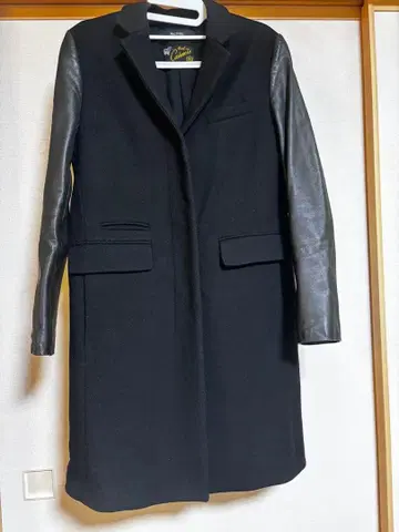 울 가죽 콤비 롱 코트 블랙