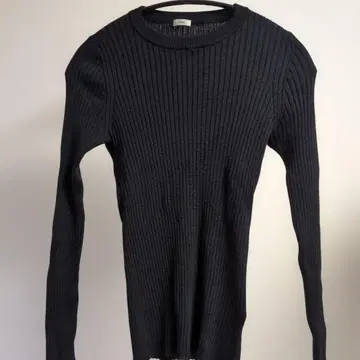 IENA 블랙 리브 니트 긴팔 스웨터