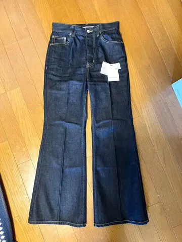 뷰티풀피플 셀비치 데님 인디고 플레어 새상품급