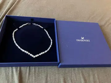 Swarovski 크리스탈 목걸이
