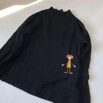 알베로베로 자수 장식 블랙 니트 얇은 소재 하자품 일본제