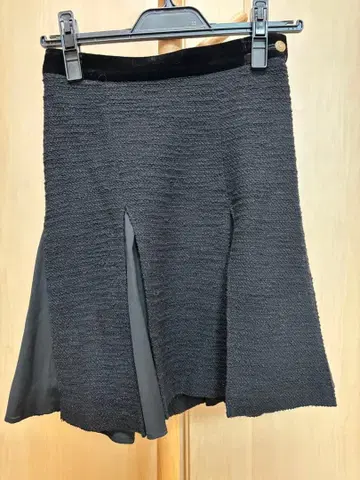 [새상품급] 플레어 스커트 블랙 S사이즈 슬릿 포함