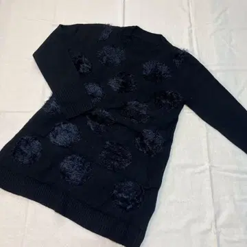 크레센트 블랙 니트