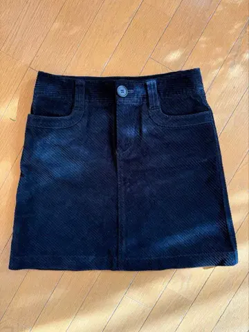 LACOSTE 코디 로이 스커트