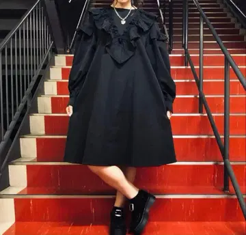 완판템 캔디 스트리퍼 프릴 블랙 원피스