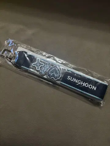 enhypen 멀티 스트랩 성훈