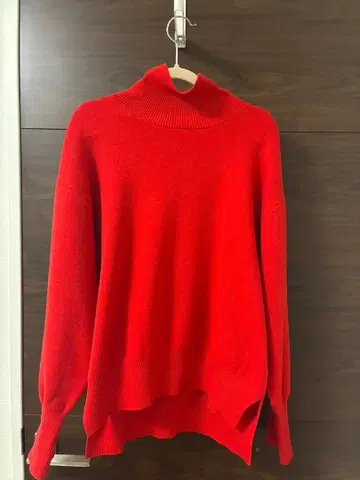 뷰티 앤 유스 코튼 스웨터