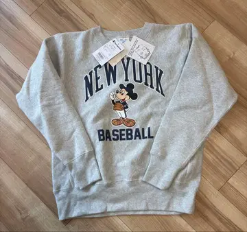 Champion 미키마우스 뉴욕 베이스볼 맨투맨
