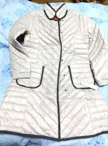 안리크 오블루 울트라 경량 다운 코트 9호 화이트 가을/겨울