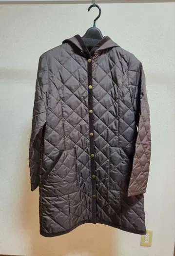 HUMAN WOMAN 퀼팅 코트 브라운