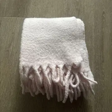 UNIQLO 수플레 챤키 스톨