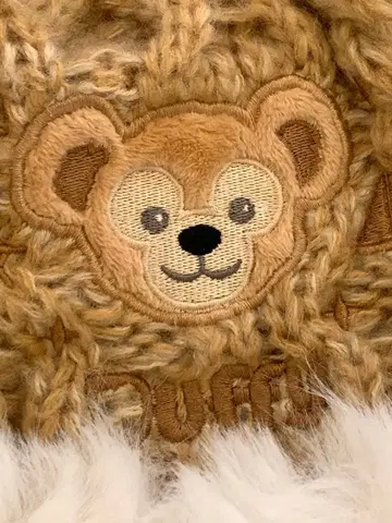 상하이 디즈니랜드 한정판 더피 니트 모자 즉시 메루카리 택배