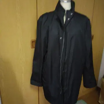 블랙 스텐카라 코트