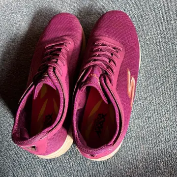 Skechers 퍼플 스니커즈