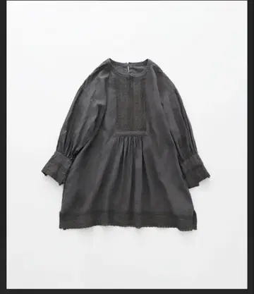 네스트로브 자수 린넨 오버 블라우스