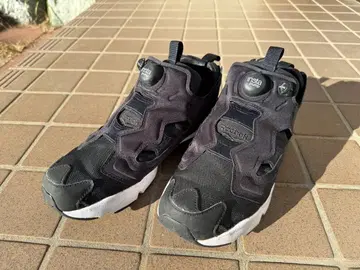 펌프 퓨리 리복 블랙 스니커즈