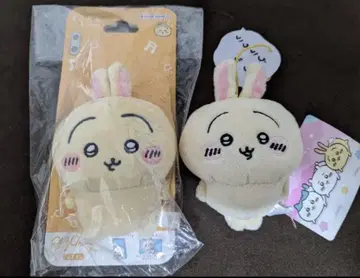 치이카와 토끼 마스코트와 플레이 참