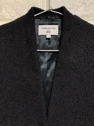 새상품급 UNIQLO/CARINE ROTTFIELD 블랙 노카라 자켓