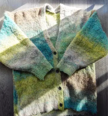 MAISON SPECIAL 그라데이션 루프 샤기 니트 가디건