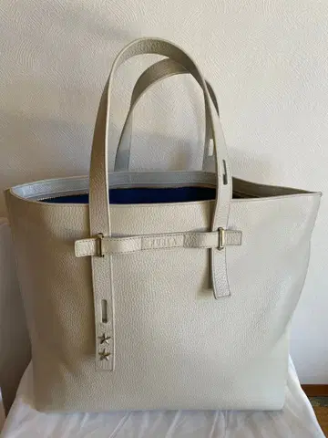 FURLA 라이트 그레이 가죽 토트백