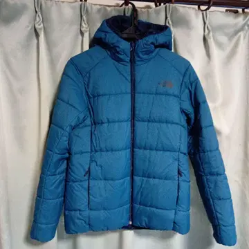 The North Face 리버서블 패딩 자켓 NYW82180