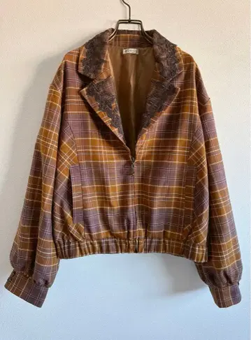 엑시즈팜 타탄 체크 레이스 옷깃 자켓