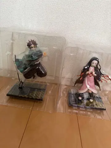 무한 열차편 탄지로 네즈코 피규어 세트