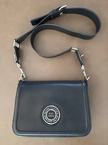 MARC JACOBS 블랙 숄더백