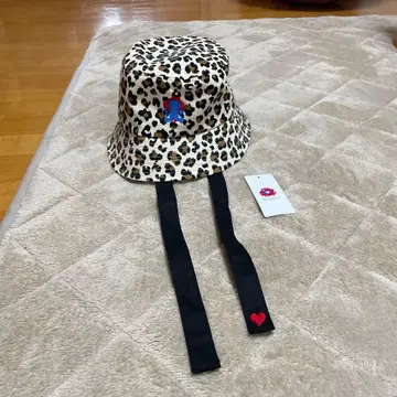 만박 미야쿠미야쿠 레오파드 무늬 버킷햇