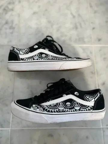 vans 스컬 페이즐리 반다나 27cm