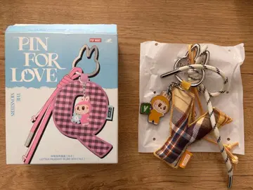 러브브 PIN FOR LOVE LETTER PENDANT [ Y ]