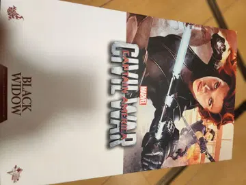 핫토이즈 블랙 위도우 시빌 워/캡틴 아메리카